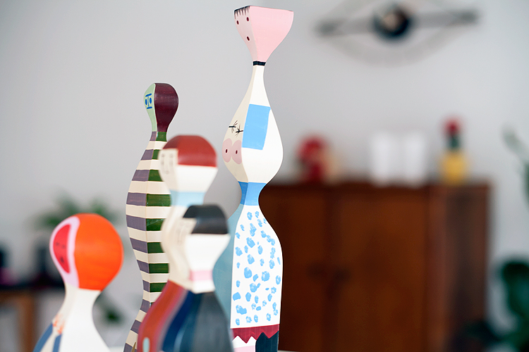 开云（中国） - 附件|饰品|办公家具|设计师家具|木娃娃 No.13-16